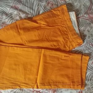 Davis Slim Fit Chino